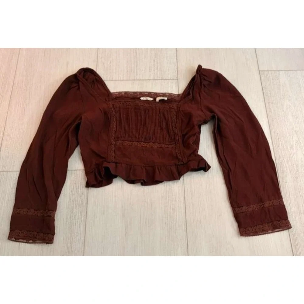 Aritzia La Boheme Wilfred Sz S Burgundy Top Cropped